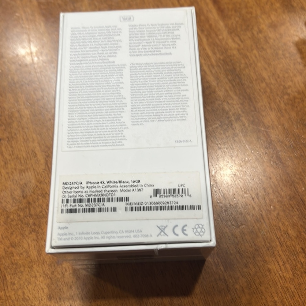 iPhone 4S - Picture 3 of 3
